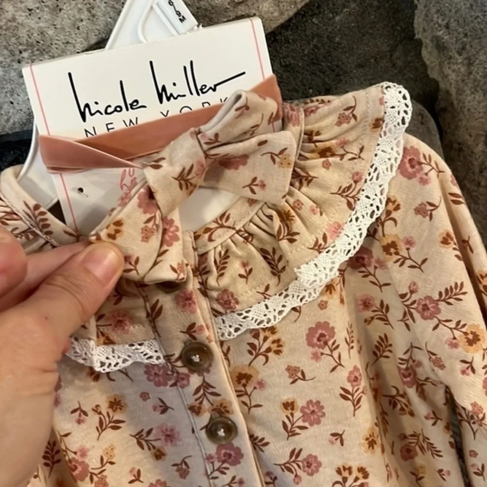 NWT Floral Nicole Miller one piece jumpsuit  sleeper‎ w headband size 6-9 months